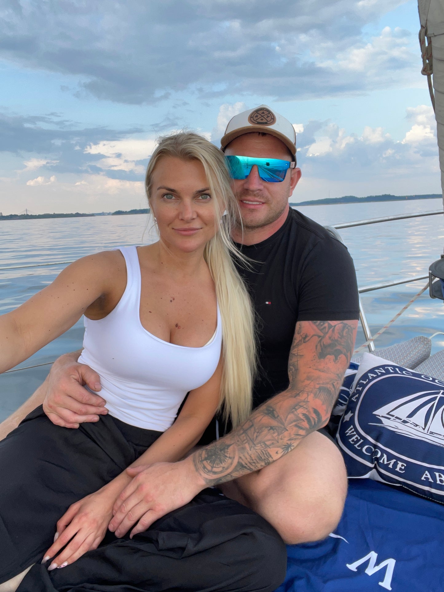 3-tunnine Romantiline purjereis kahele Tenerife rannikul